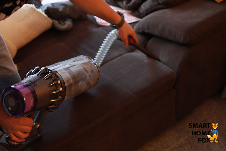 Der V15 Saugschlauch, hier am Outsize montiert